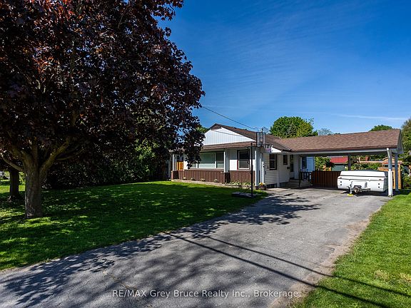 3rd image of 2120 4th Ave W