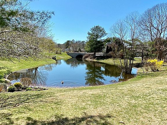 3rd image of 143 Farm House Ct