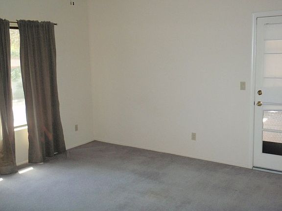 5th image of 10845 W Cottonwood Ln