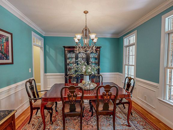 3rd image of 53 Flat River Cir