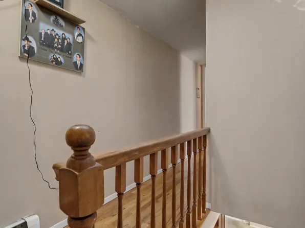 870 East 16th Street image 19 of 28