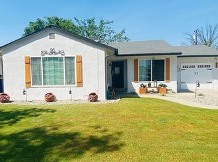 544 W Cortland Ave, Fresno, CA 93705