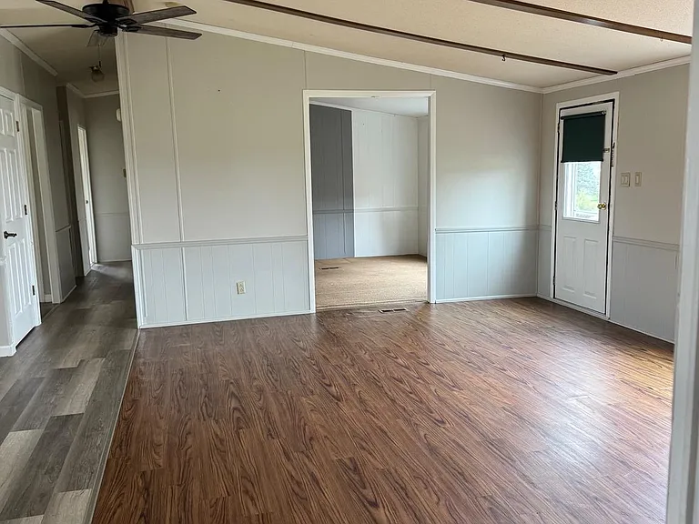 509 Martins Corner Rd — Photo 5