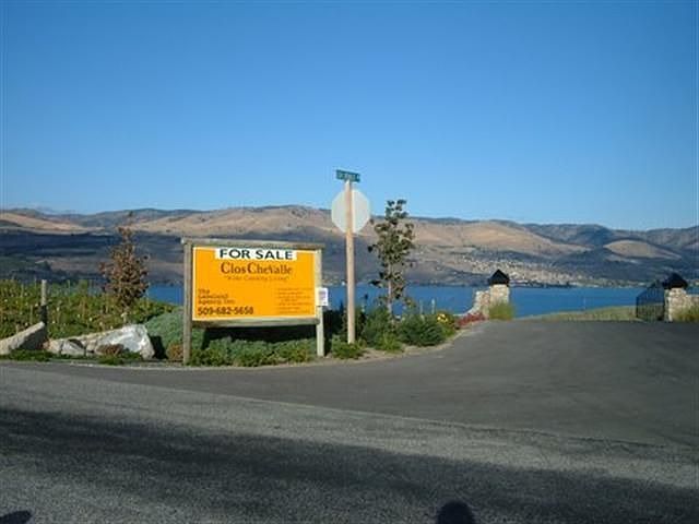 1st image of 151 Mirabella Dr