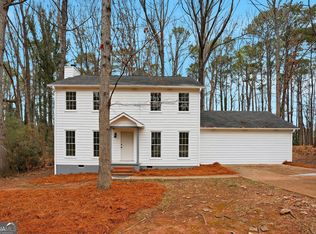 8692 Twin Oaks Dr, Jonesboro, GA 30236