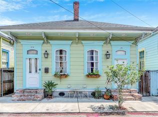 3121 Burgundy St, New Orleans, LA 70117