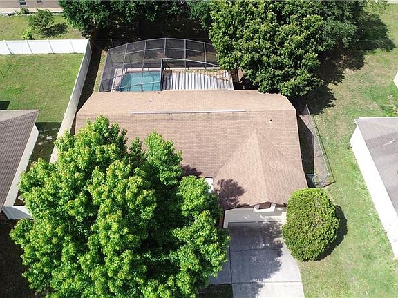 4th image of 939 Delano Ct