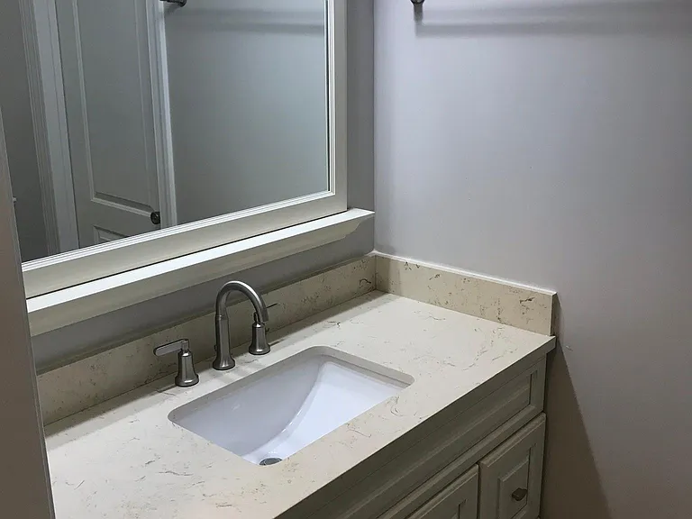 502 Freeman St — Photo 13