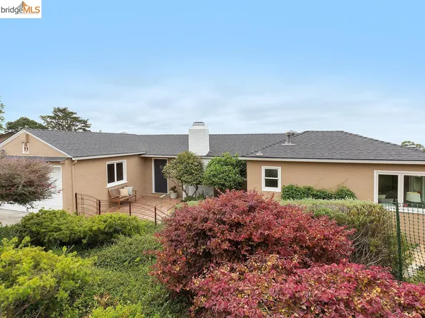 2001 Asilomar Dr, Oakland, CA 94611