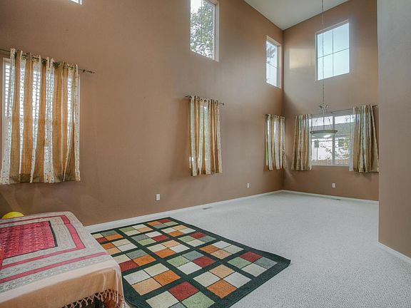 5th image of 24260 SE 11th Pl