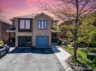 7 Roadmaster Ln, Brampton, ON L7A 3A9