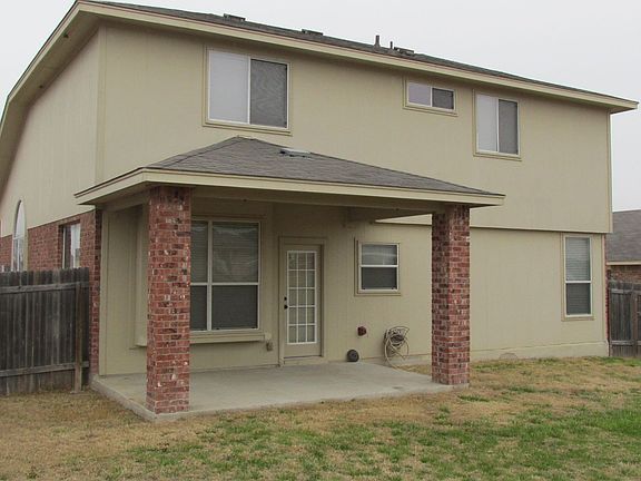 2nd image of 428 Weeping Willow Dr
