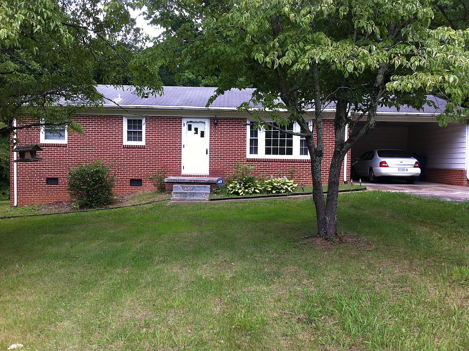 1st image of 2901 Loretta Ln