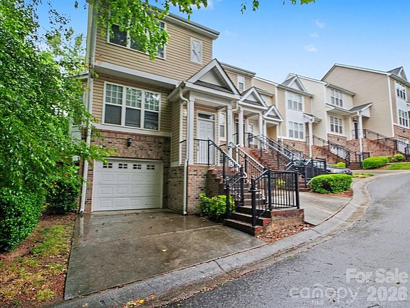 2nd image of 6450 Terrace View Ct