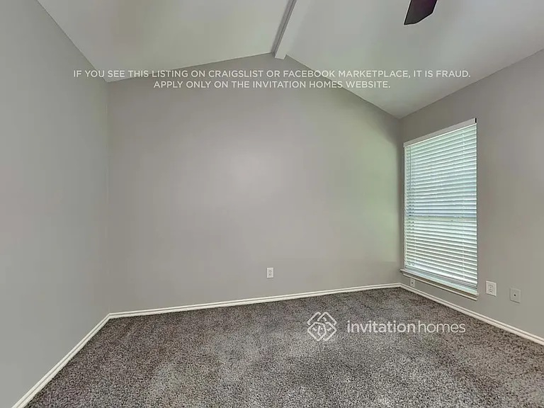 159 Summerhill Dr — Photo 9