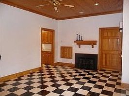 4th image of 1608 Claremont Ave