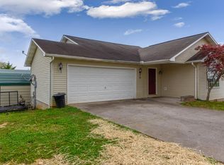 2905 Best Rd, Maryville, TN 37803