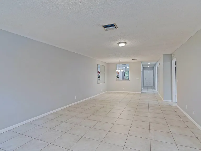 3011 SW 21st Ter #382A — Photo 8