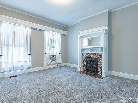 2nd image of 554 Wyoming St #554