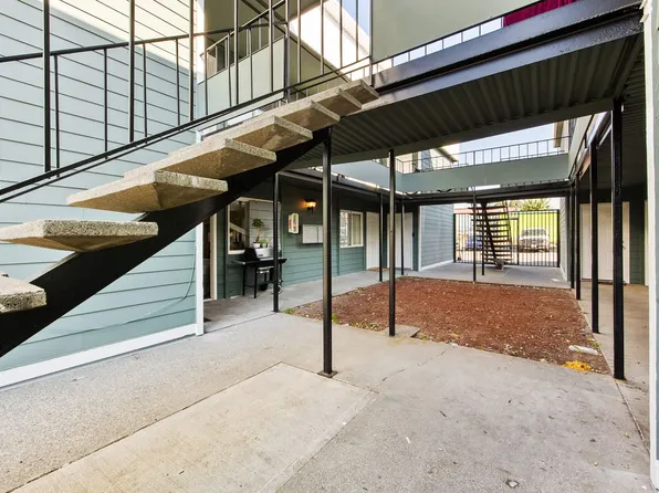 Flats at Delridge, 9252 17th Ave SW #10, Seattle, WA 98106