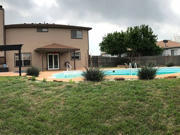 2nd image of 4605 Dartmouth Dr