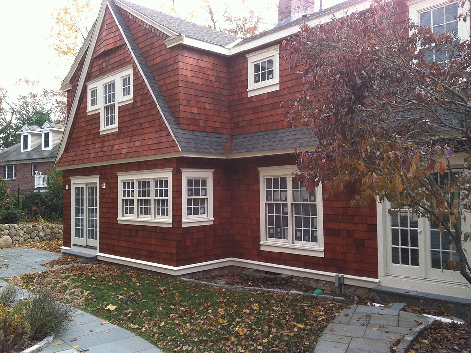 2nd image of 14 Leslie Rd