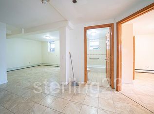 1919 21st Rd #1, Astoria, NY 11105