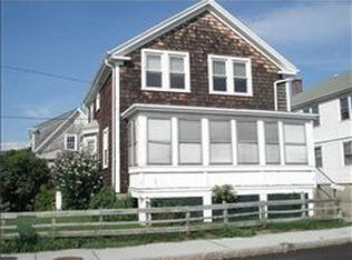 41 Thurston Ave, Newport, RI 02840