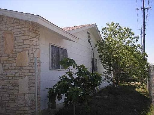 3rd image of 550 MADDUX DR