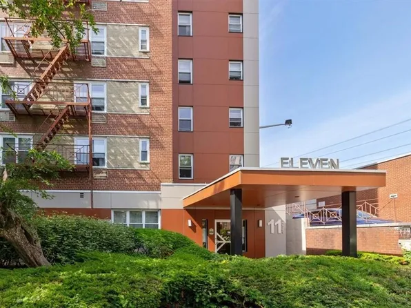 11 Balint Drive #547, Yonkers, NY 10710
