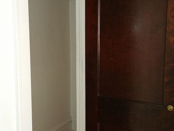 4th image of 3943 Bryant Ave S #43-10