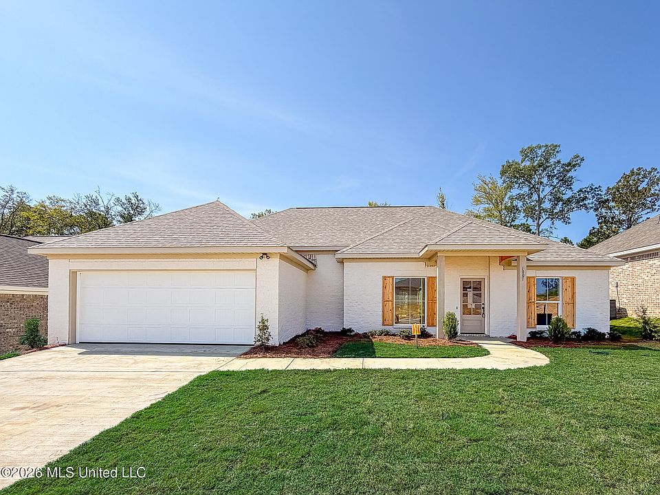 1st image of 1001 Riverside Ln