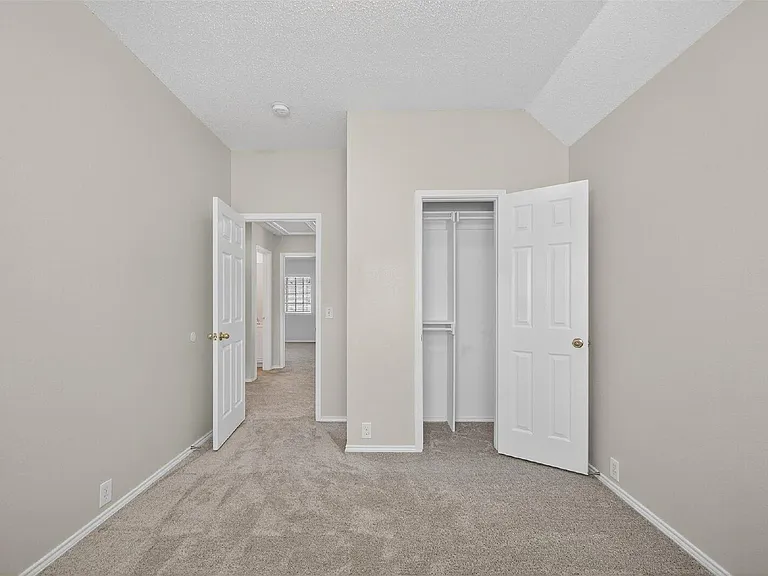 4729 Bull Run Dr — Photo 29