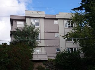 5624 Roosevelt Way NE APT 102, Seattle, WA 98105