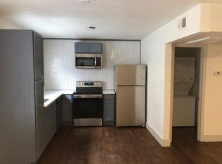 411 N Plymouth Rd #105, Dallas, TX 75211