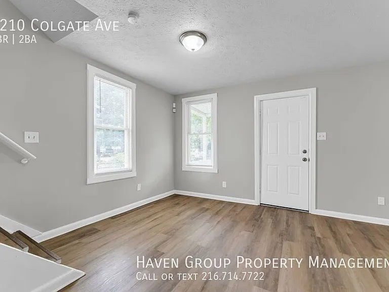 7210 Colgate Ave — Photo 4