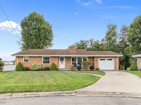 160 Grandview Dr, Wintersville, OH 43953