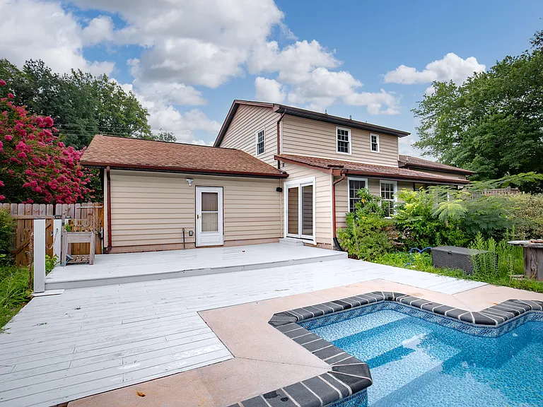 2510 Bicors Dr — Photo 40