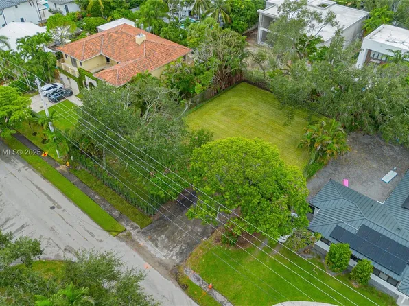 7454 SW 52nd Ave, Miami, FL 33143