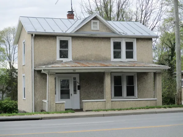 820 S High St, Harrisonburg, VA 22801