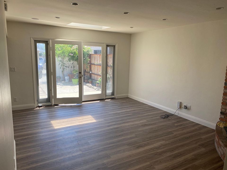1st image of 4554 36th St
