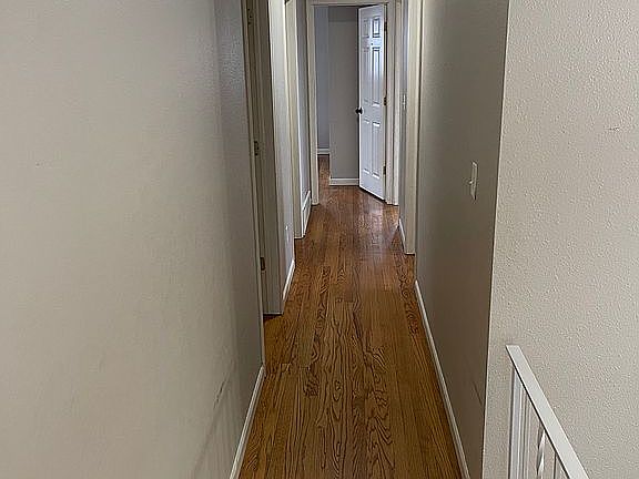3rd image of 1409 Sycamore St