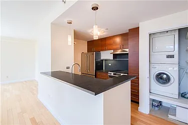 Rented by (Legacy) Elegran