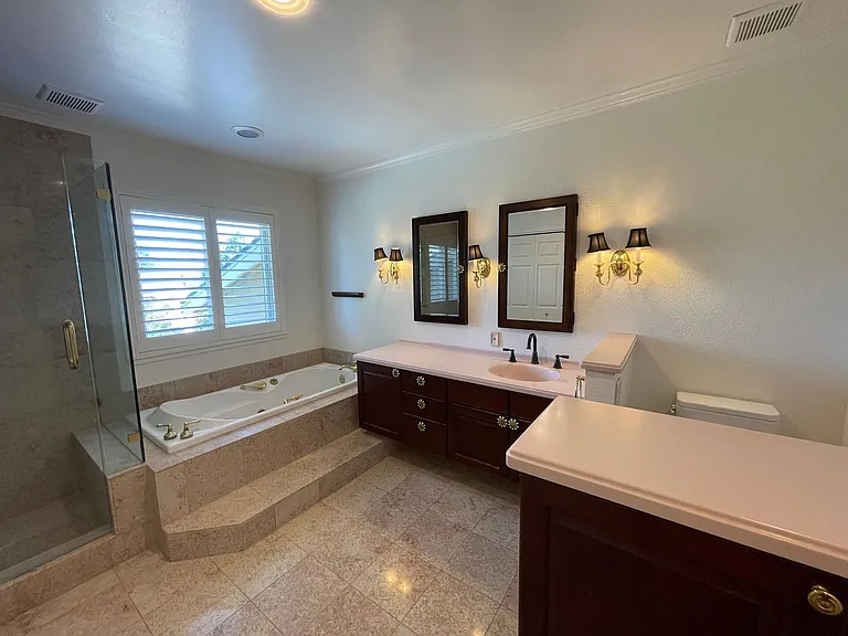 10434 Alicia Ct — Photo 15