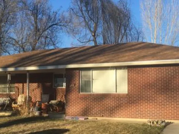 1450 Lamplighter Dr, Longmont, CO 80504