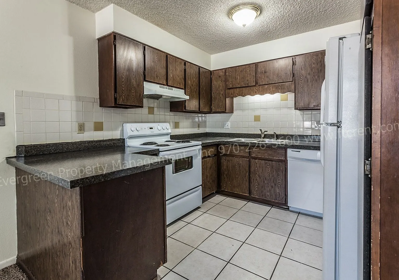 1707 & 1717 Cheyenne Ave — Photo 4