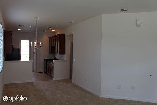 4th image of 10042 Madison Banks St