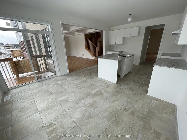 103 Nottingham Rd — Photo 8