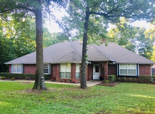 242 Wooded Hills Dr, Powderly, TX 75473