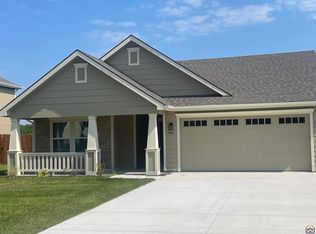 905 Front St, Perry, KS 66073